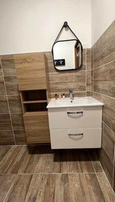 Superbe Appartement A 15 Min De Lyon Saint-Fons Eksteriør bilde