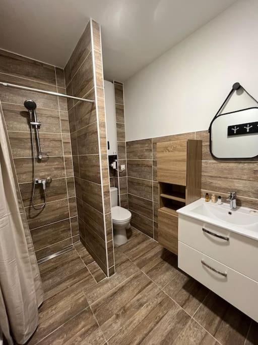 Superbe Appartement A 15 Min De Lyon Saint-Fons Eksteriør bilde
